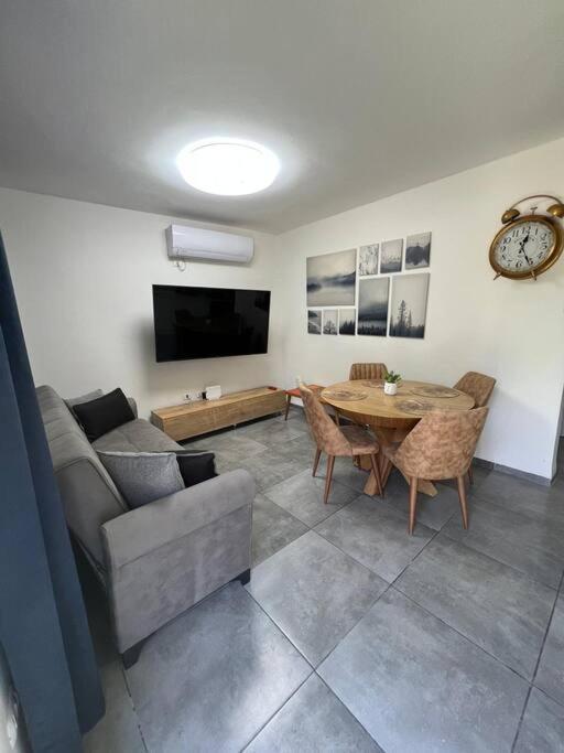 מגדל Galilee Sea Sunset Suites מראה חיצוני תמונה
